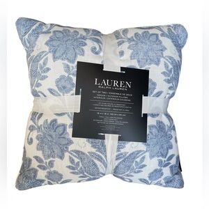 NWT 2 Lauren Ralph Lauren pillows 18 x 18 stone blue floral couch pillows 💙💙